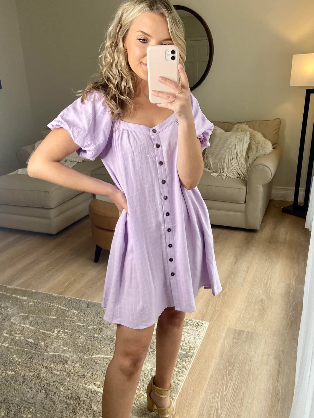 vestique Lilac Puff-Sleeve Button-Front Dress
